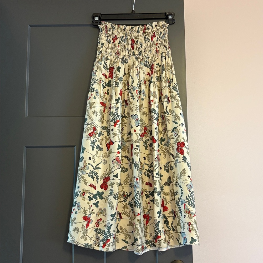The Great Canary Skirt in Floating Butterly - Picture 5 of 6